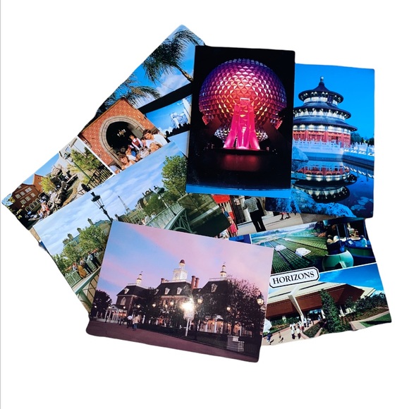 Disney | Office | Set Of Vintage Disney World Epcot Center Postcards ...